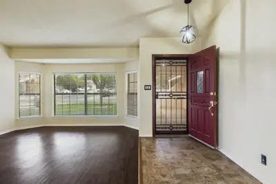 7715 Calhoun Drive NE, Albuquerque, NM 87109 