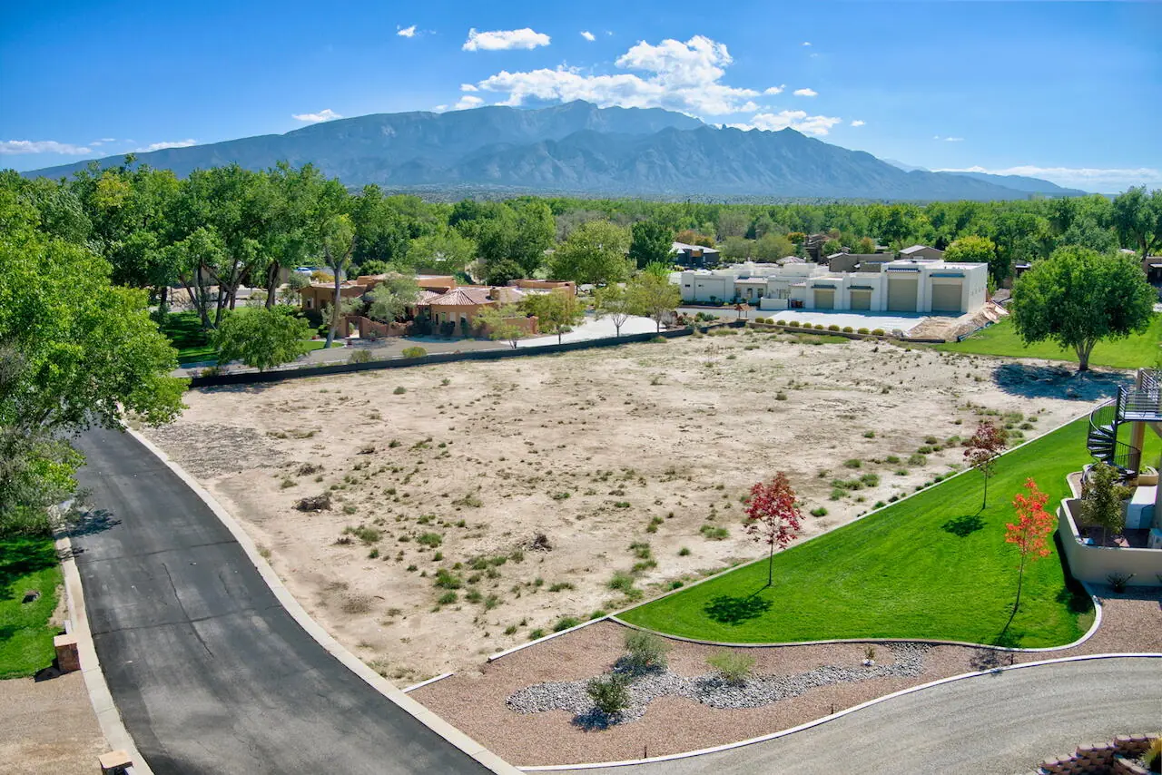 478 Avenida C' De Baca, Bernalillo, NM 87004