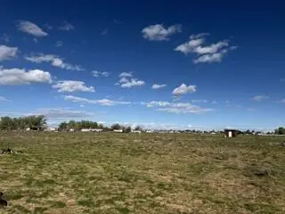 McRae loop, Los Lunas, NM 87031