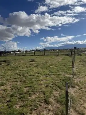 McRae loop, Los Lunas, NM 87031 