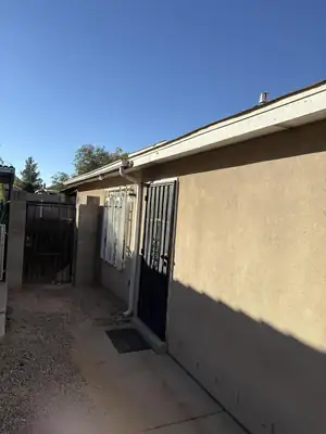 1701 Desert Ridge Road SW, Albuquerque, NM 87121 