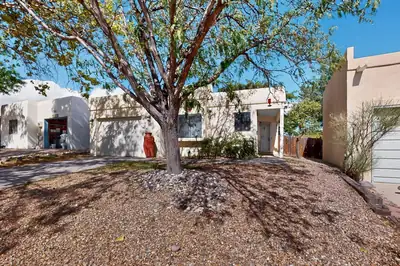 7315 Platero Place NW, Albuquerque, NM 87120 