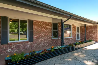 7015 Lantern Road NE, Albuquerque, NM 87109 