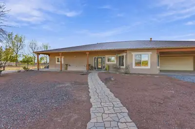 27 Cielo Vista Road, Belen, NM 87002 