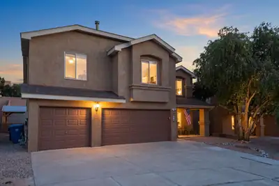 940 Colibri Avenue NW, Los Lunas, NM 87031 