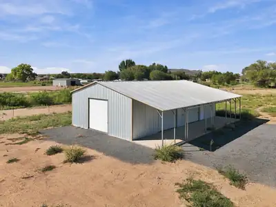 10 Camino Torres, Belen