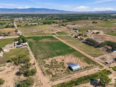 B1B Camino Torres, Belen, NM 87002 