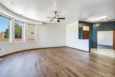 5320 Sacate Avenue NW, Albuquerque, NM 87120 