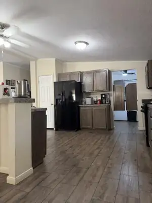 605 Doe Lane SE, Albuquerque, NM 87123 