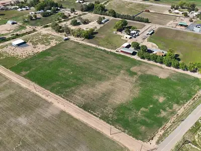B1A Camino Torres, Belen, NM 87002 