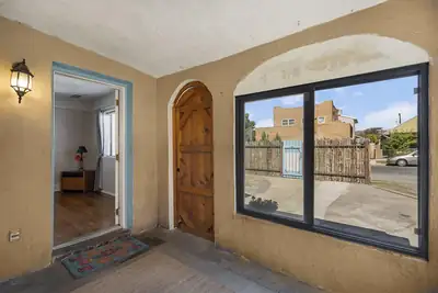 620 Iron Avenue SW, Albuquerque, NM 87102 