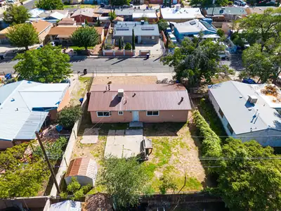 825 59th Street NW, Albuquerque, NM 87105 