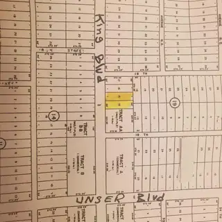 1813 King Boulevard NE 